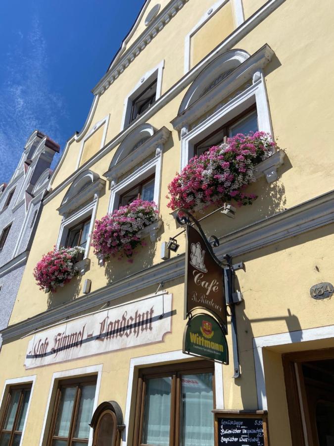 Restaurant-Cafe-Pension Himmel Landshut Exteriör bild