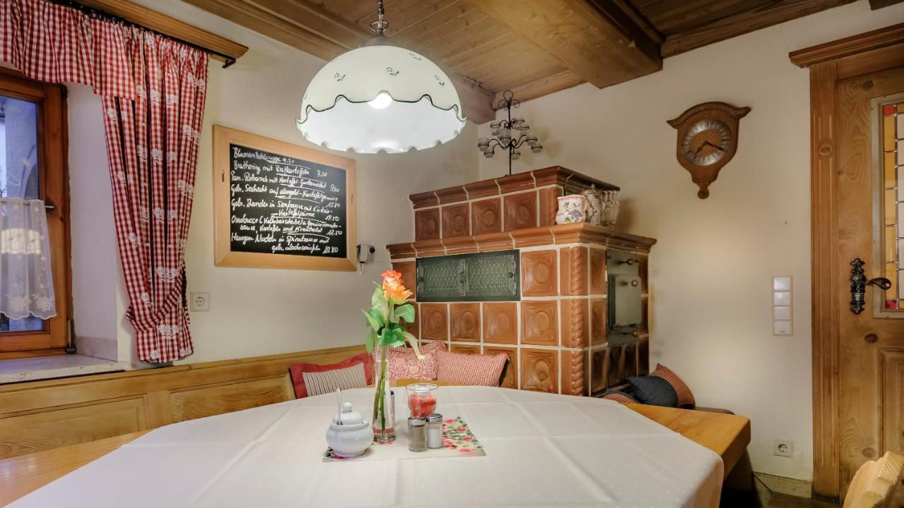 Restaurant-Cafe-Pension Himmel Landshut Exteriör bild